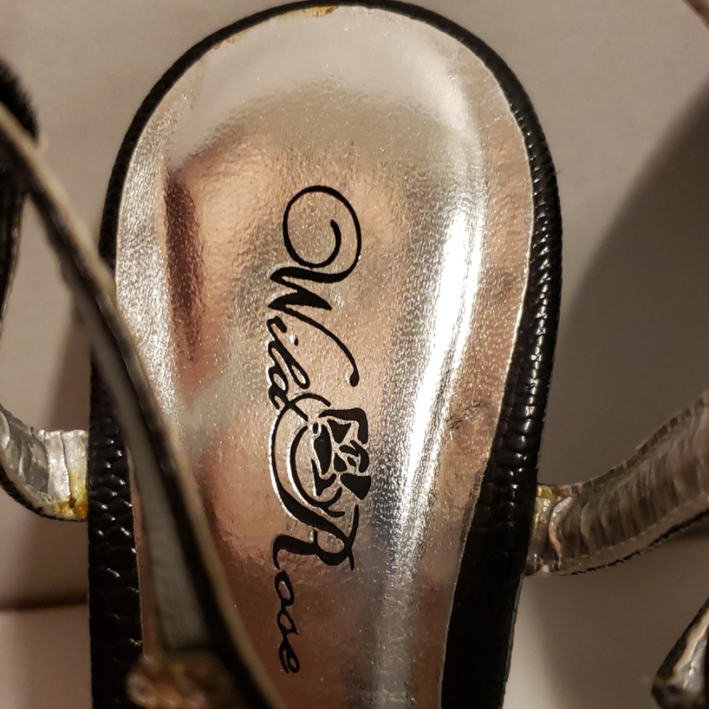 New- Wild Rose Dressing shoes - Picture 2 of 7